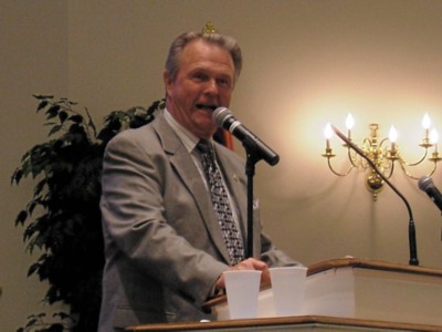 Bro. Jerry Preaching